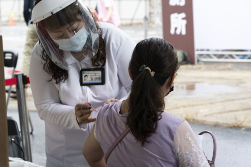 新竹市長林智堅今發出熱血召集令，邀請更多醫護、志工加入「防疫新竹隊」。